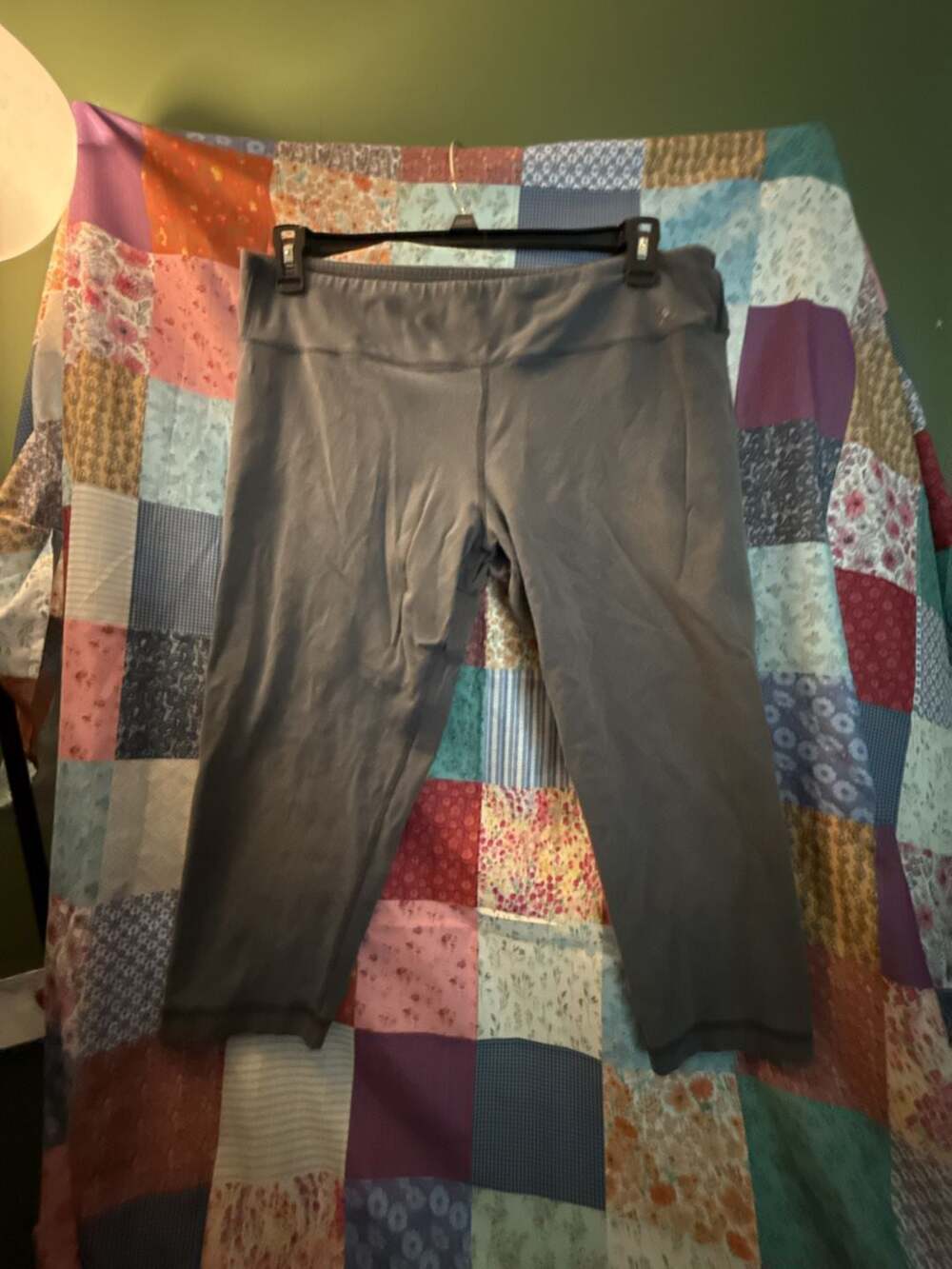 Old Navy Womens Plus Gray Capri Leggings